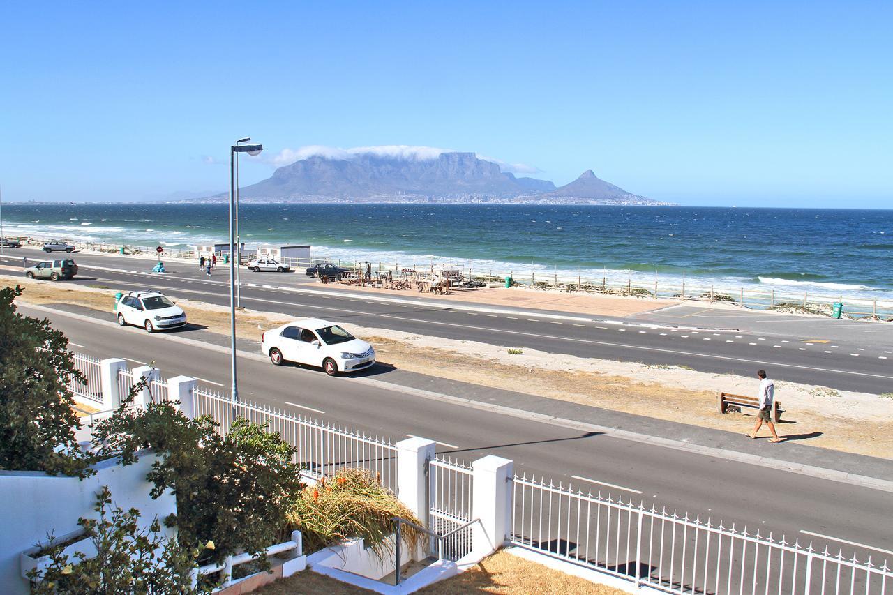 Cap Du Mont Cape Town Apartment Bloubergstrand Exterior photo